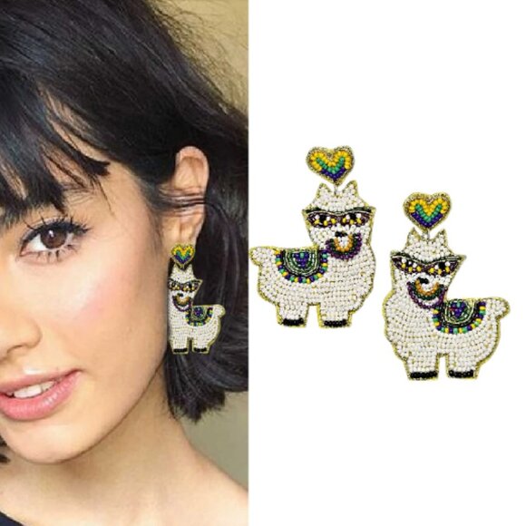 Mardi Gras Party Llama Seed Bead Drop Earrings NEW - Picture 2 of 2